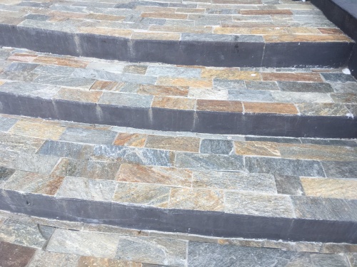 Плитка из Златолита Уральского для лестницы купить в Смоленской области