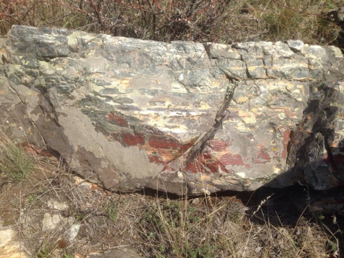 Гигантские зелёные валуны для ландшафтного дизайна весом более 5 тонн купить в Смоленской области