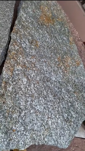 Плитняк златолит серебристый для цоколя, отмостки купить в Смоленской области