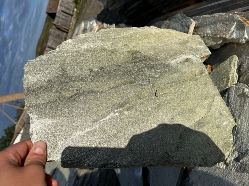 Плитняк златолит зелёный для цоколя, отмостки купить в Смоленской области