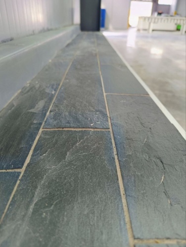 Плитка чёрная из натурального камня фасадная 30 см * 5 см, толщина 7 мм -30 мм купить в Смоленской области